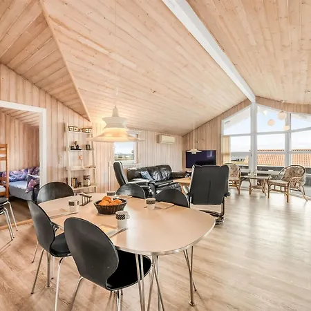Loviisa - 300m To The Fjord By Interhome *