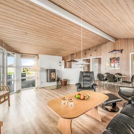 Сasa de vacaciones Loviisa - 300m To The Fjord By Interhome *